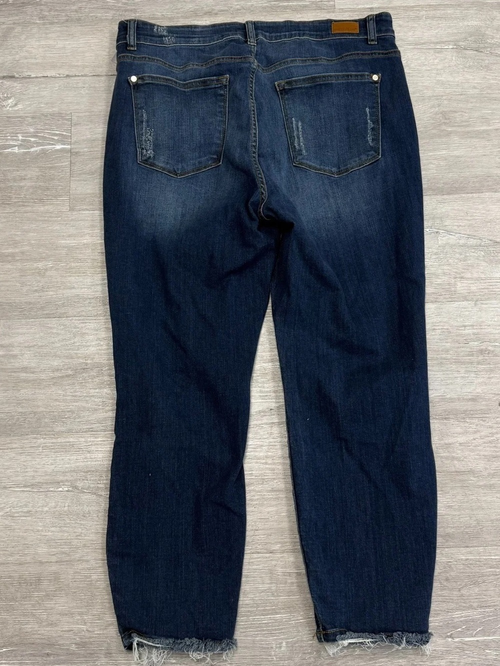 Judy Blue Dark Wash Distressed Slim Fit Jeans - Size 18 - Picture 2 of 3